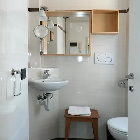 Al Molo 3 アパート *