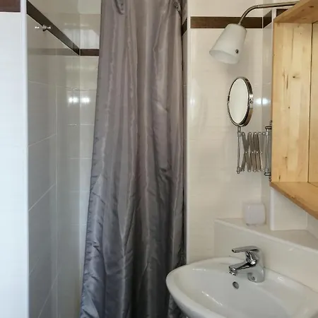 Al Molo 3 アパート コモ